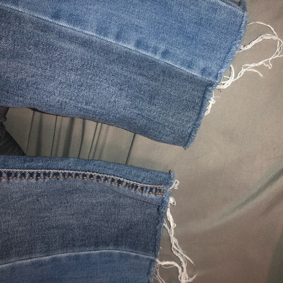 Old navy perfect straight two toned jeans - Picture 4 of 4